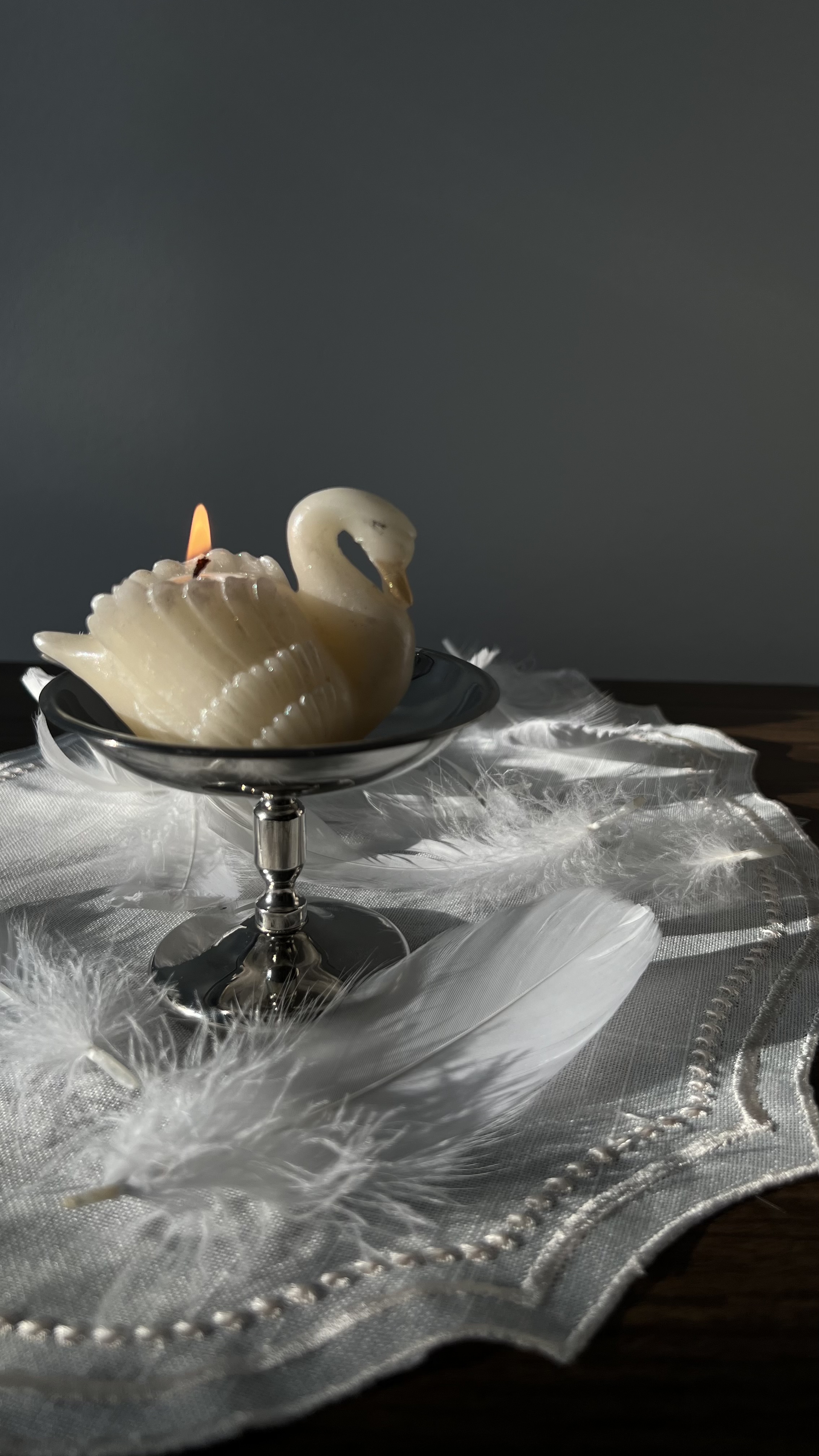 Kerze Schwan aus reinem Bienenwachs