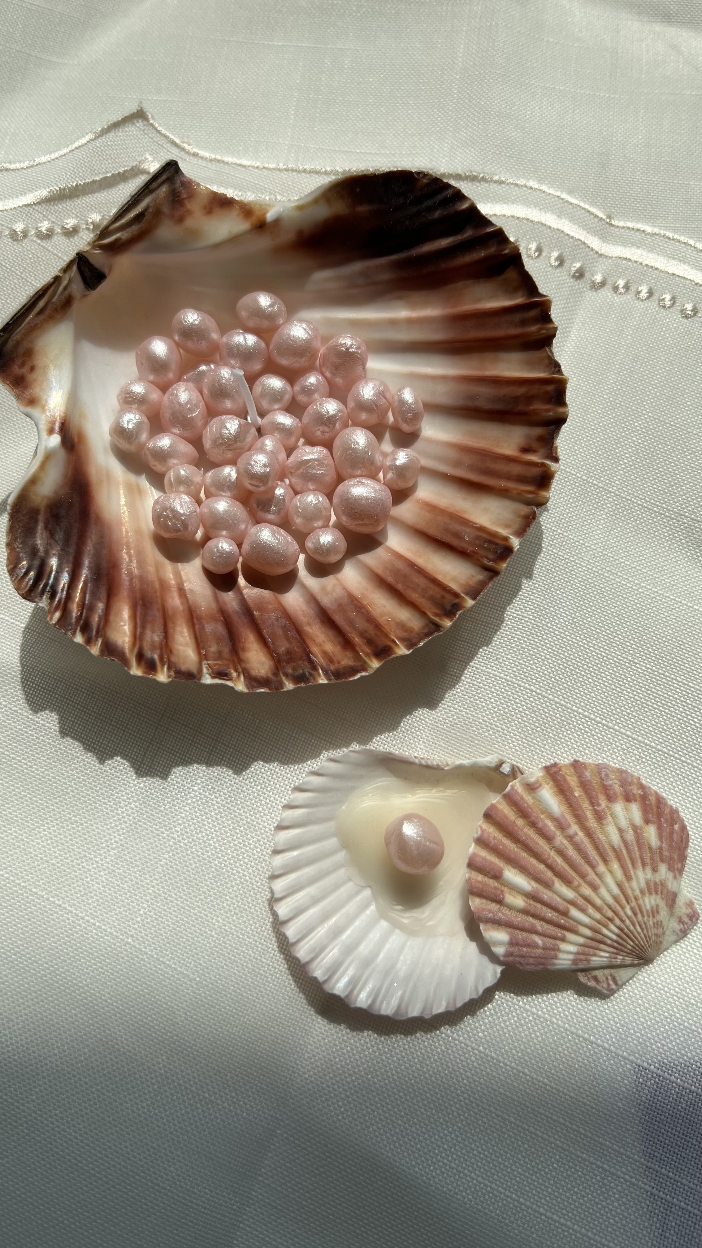 Muschelkerze mit Perlen Bild 4